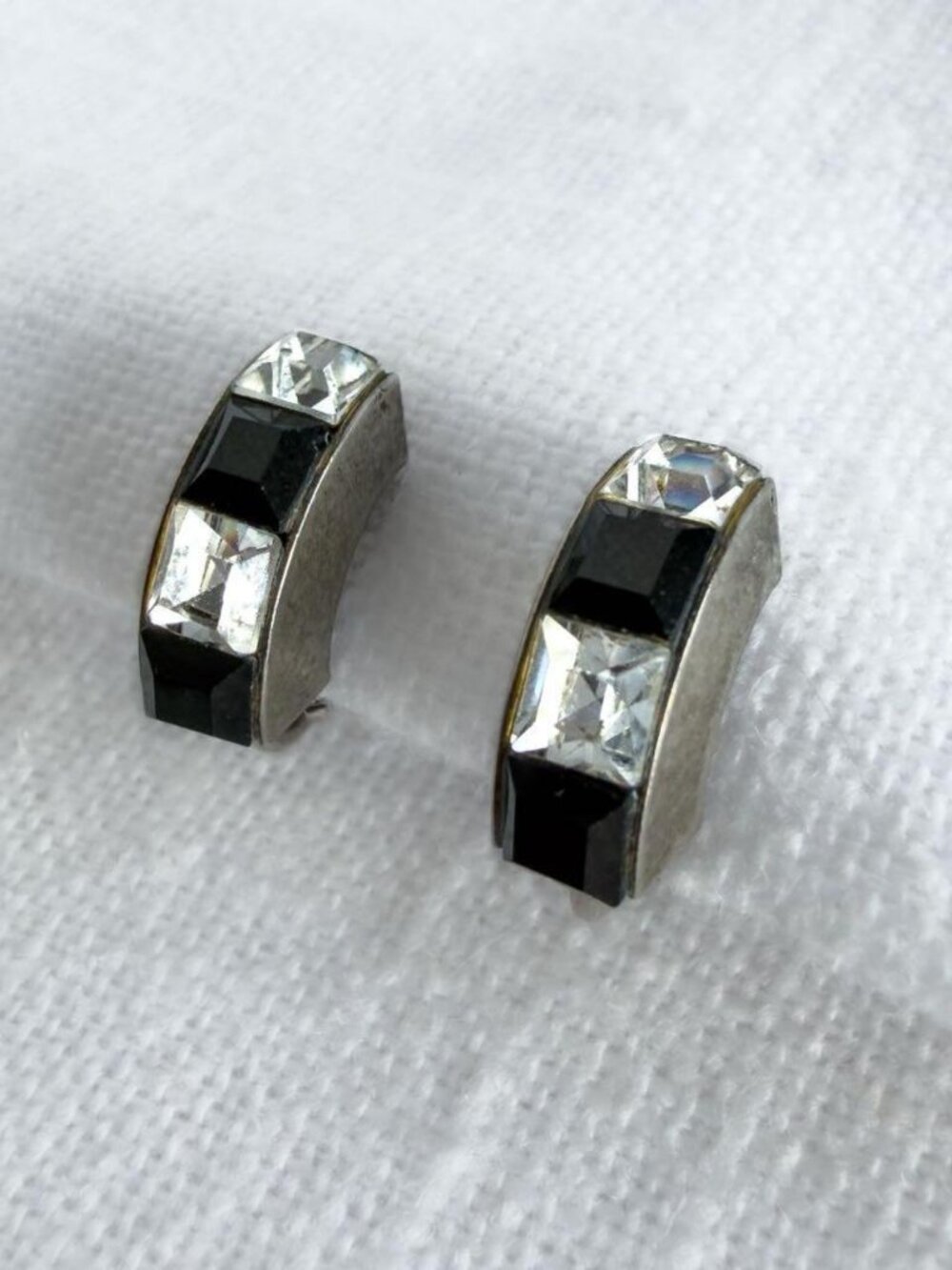 Vintage Silver Black Rhinestone Earrings